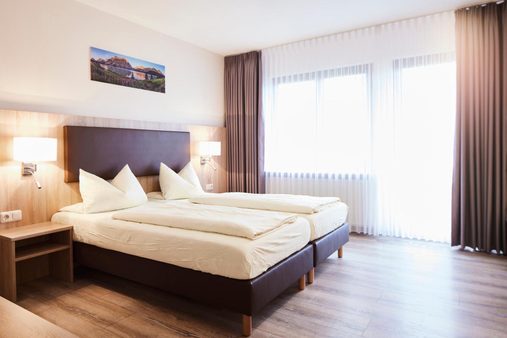 Landgasthof & Hotel Jossatal 브라이텐바흐암베르츠베르크 외부 사진