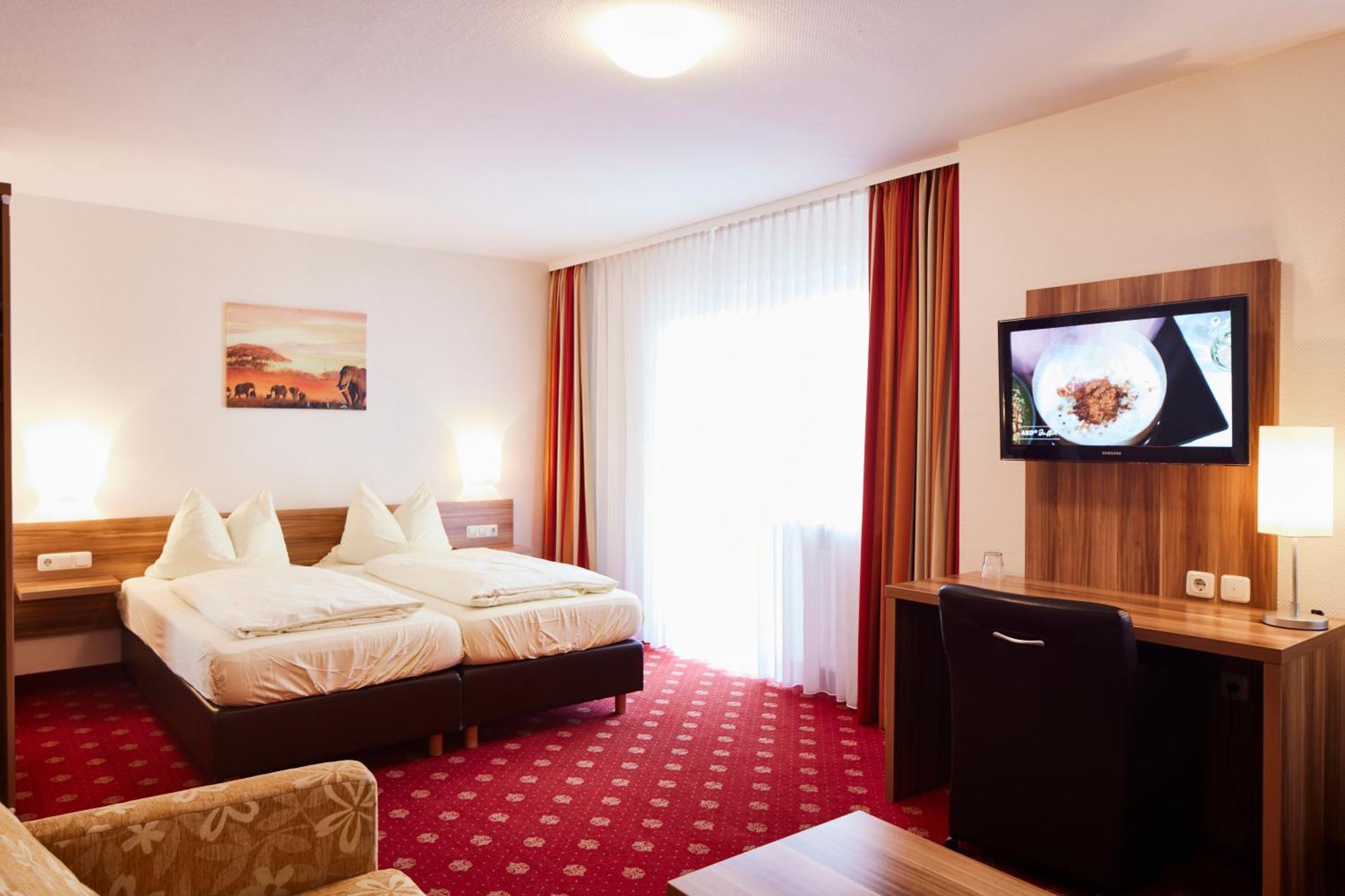 Landgasthof & Hotel Jossatal 브라이텐바흐암베르츠베르크 외부 사진