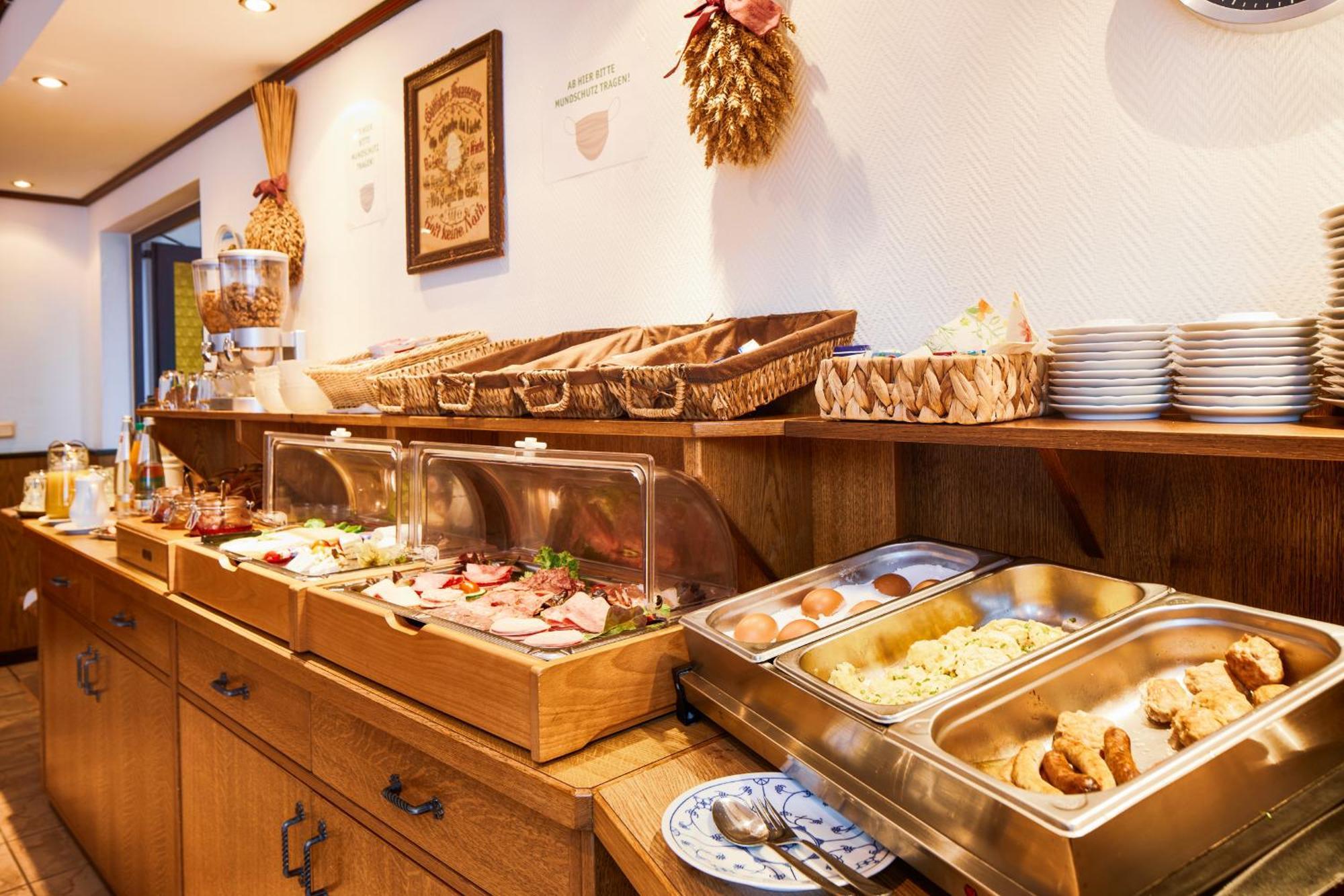 Landgasthof & Hotel Jossatal 브라이텐바흐암베르츠베르크 외부 사진