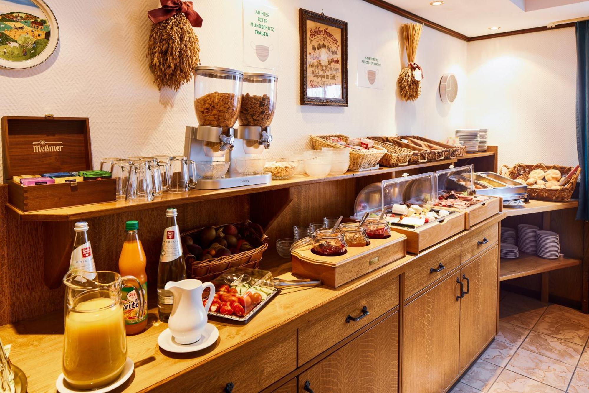 Landgasthof & Hotel Jossatal 브라이텐바흐암베르츠베르크 외부 사진